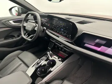 AUDI A5 Limousine 40 TFSI qu 2x S line S tro Pano Mat