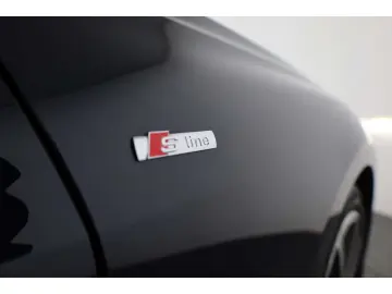 AUDI A5 Limousine TDI S line edition one BEI.DIS PANO