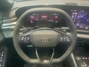 AUDI A5 Limousine 40 TFSI QU S-TR S-LINE LEDplus PANO
