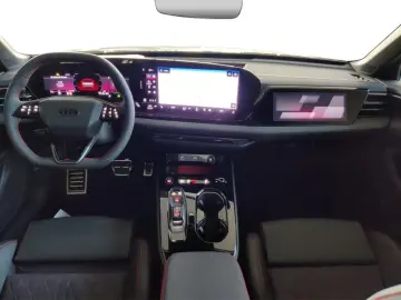 AUDI A5 Limousine TFSI quattro S tronic edition one A