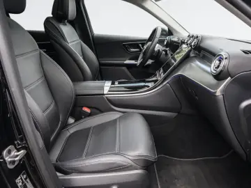 MERCEDES-BENZ GLC 220 d 4M AVANTGARDE PANORAMA MEMORY KAMERA