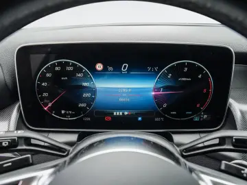 MERCEDES-BENZ GLC 220 d 4M AVANTGARDE PANORAMA MEMORY KAMERA