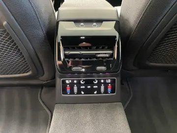 AUDI A6 Limo 55TFSI e-hybrid quatt. edition one HUD