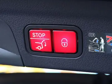 MERCEDES-BENZ GLE 350 de 4M AMG DISTRO PANO KAM360 H…