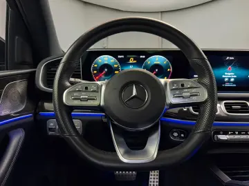MERCEDES-BENZ GLE 300d 4M AMG Line AIRM AHK PANO ACC…