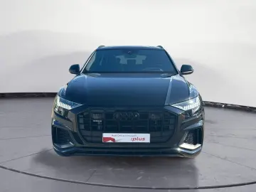 Audi Q8 55 TFSI quattro tiptronic
