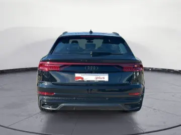 Audi Q8 55 TFSI quattro tiptronic