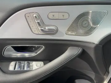 MERCEDES-BENZ GLE 300d 4MATIC PANO 360 BURM. KEYLESS CARPLAY