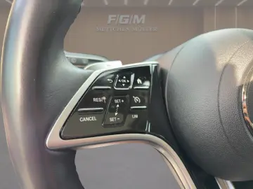 MERCEDES-BENZ GLE 300d 4MATIC PANO 360 BURM. KEYLESS CARPLAY