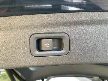 MERCEDES-BENZ AMG GLE 63 4Matic   BURM PANO AHK HUD MEMO 22