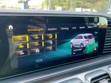 MERCEDES-BENZ AMG GLE 63 4Matic   BURM PANO AHK HUD MEMO 22