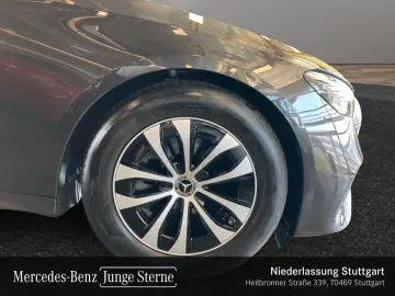 MERCEDES-BENZ E 220 d Avantgarde Adv.  PANO AHK DIGI 360