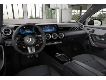 MERCEDES-BENZ A 45 S 4M  AMG Night Pano Fahrass Perf…
