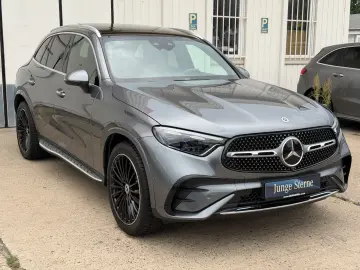 MERCEDES-BENZ GLC300e AMG 4M Hinterachslenkung Airma…