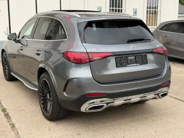 MERCEDES-BENZ GLC300e AMG 4M Hinterachslenkung Airma…