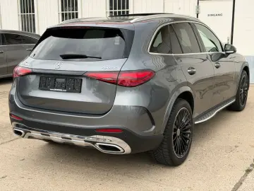 MERCEDES-BENZ GLC300e AMG 4M Hinterachslenkung Airma…