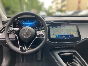 MERCEDES-BENZ E 200 WideScreen LED Keyl-GO Kamera Sp…