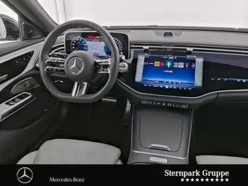 MERCEDES-BENZ E 300 e AMG Advanced SUPERSCREEN Burme…