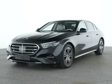 MERCEDES-BENZ E 220 d Exclusive Premium Pano Softclo…