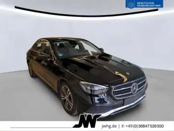 MERCEDES-BENZ E 220 d Avantgarde FahrP Kamera el. Si…
