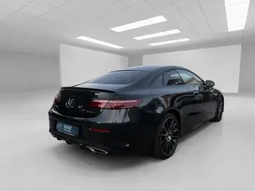 MERCEDES-BENZ E 400 Coupe 4Mat. AMG Burm. Mem. Pano.…