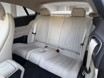 MERCEDES-BENZ E 400 Coupe 4Mat. AMG Burm. Mem. Pano.…
