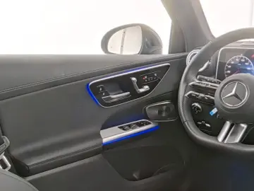 MERCEDES-BENZ GLC 300 4M AMG Pano Burm Stdhz HUD AHK
