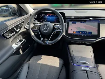 MERCEDES-BENZ E 220 d Edit. Avantg. Fahrassistenz  Dig.L 360