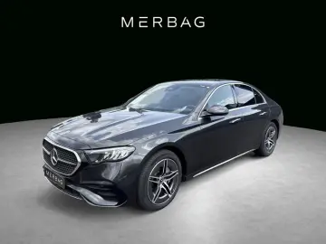 MERCEDES-BENZ E 300 de AMG Superscreen Hands-Free