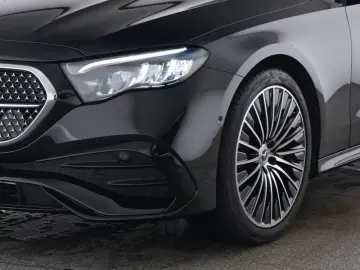 MERCEDES-BENZ E 220 d AMG Adv. NIGHT STH Burmester K…