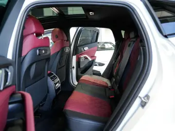 BMW X6 xDrive40d M Sport Pro - garanție BMW 2029