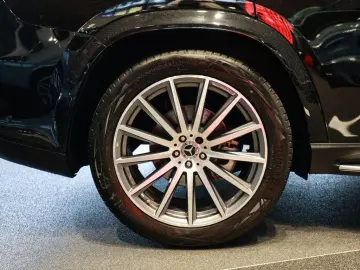 MERCEDES-BENZ GLS 450 d 4M AMG Sport Premium  NIGHT …