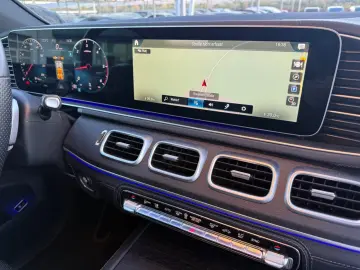 MERCEDES-BENZ GLS 400d 4M AMG-Line HUD AIRMATIC BURM…