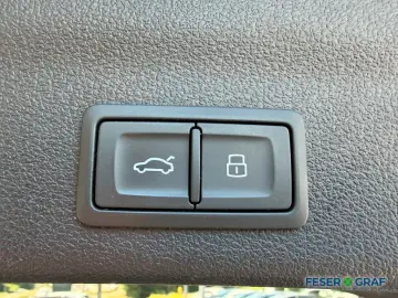 AUDI A6 Avant Sport 40 TDI quattro S tronic TOURPAKET