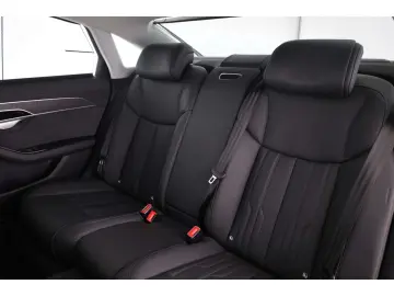 AUDI A8 60 TFSI e qu. lang Massage HUD Allr.Lenk 360