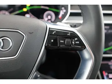 AUDI A8 60 TFSI e qu. lang Massage HUD Allr.Lenk 360