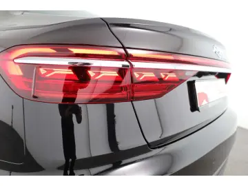 AUDI A8 60 TFSI e qu. lang Massage HUD Allr.Lenk 360