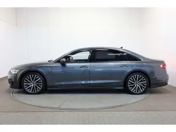 AUDI A8 L 60 TFSI e qu.S line P-Dach Massage Carbon