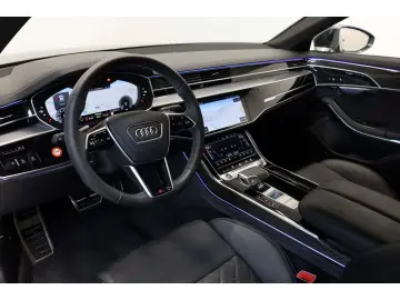 AUDI A8 L 60 TFSI e qu.S line P-Dach Massage Carbon