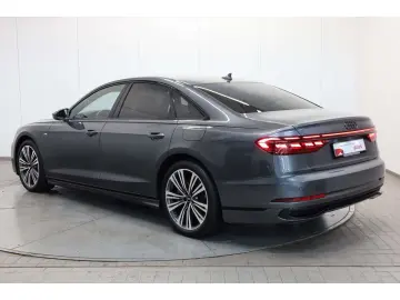 AUDI A8 60 TFSI e qu. S line P-Dach Massage B&O
