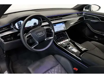 AUDI A8 60 TFSI e qu. S line P-Dach Massage B&O