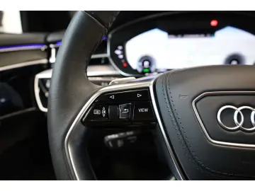 AUDI A8 60 TFSI e qu. S line P-Dach Massage B&O