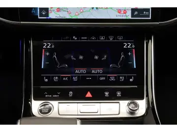 AUDI A8 60 TFSI e qu. S line P-Dach Massage B&O