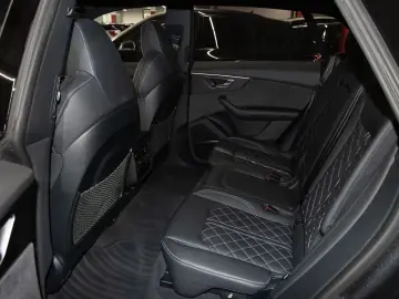 Audi Q8 50 TDI quattro S line Head Up Matrix AHK 23''