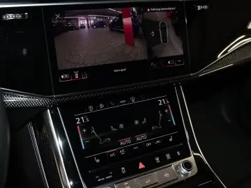 Audi Q8 50 TDI quattro S line Head Up Matrix AHK 23''