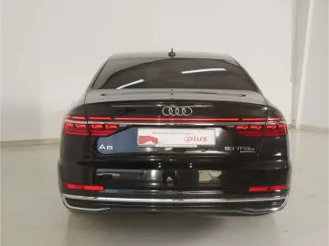 AUDI A8 60 TFSI e qu. P-Dach Matrix B&O Luft NAV HUD