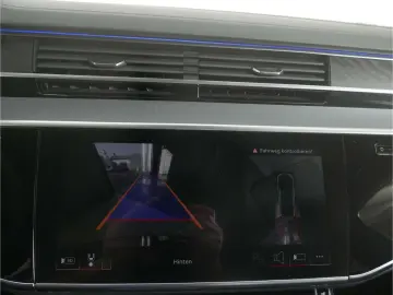 AUDI A8 60 TFSI e qu. P-Dach Matrix B&O Luft NAV HUD