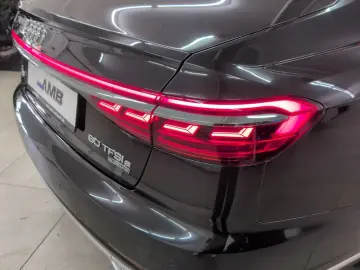 AUDI A8 60 TFSI e Laserlicht Nacht Sitzbelüft Pano