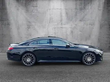 Mercedes-Benz CLS 220d AMG Line BURMESTER WIDESCREEN 360