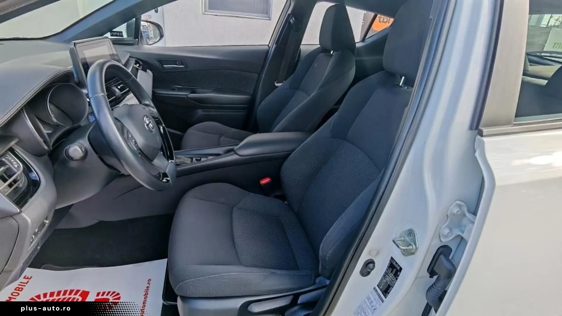 Toyota C-HR Benzina   Hybrid automata 2018-Leasing   Credit